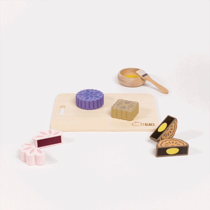 WOODEN MOONCAKE TOY SET