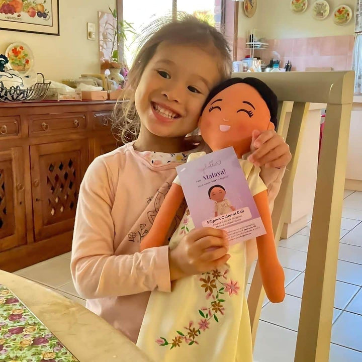 Joeydolls Filipina 'Malaya' Cultural Doll | 123140